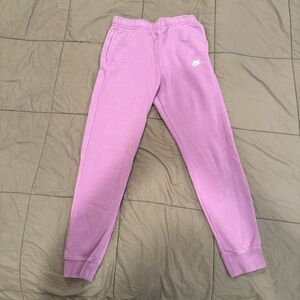 Nike Men’s Magenta Joggers